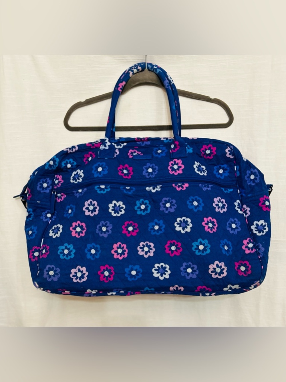 Vera Bradley Grand Traveller Blue Floral Travel Tote Bag - Quilted‎ Carryall